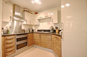 Photo 6- click for photo gallery